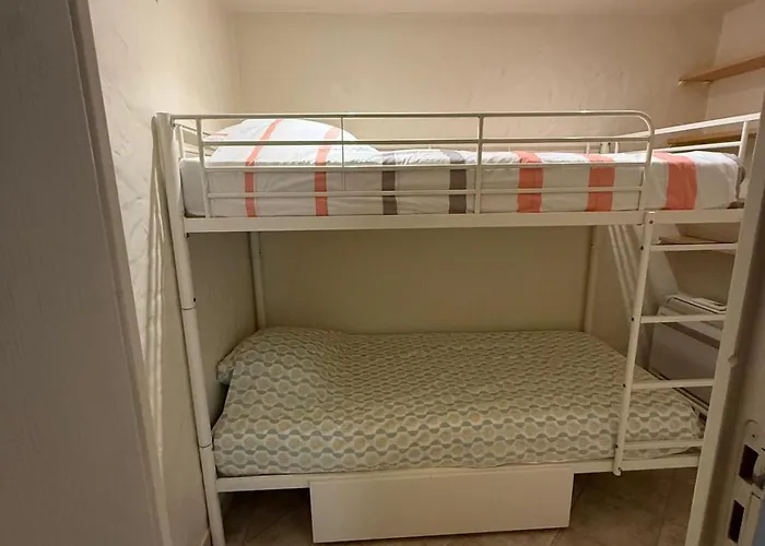 Bas De Avec Jardin - Centre Et A Pied *